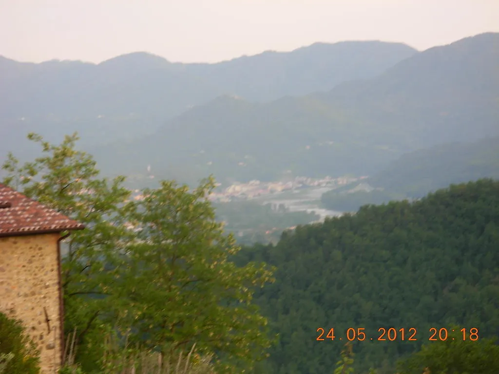 Il Montale Villa Mulazzo 0*,